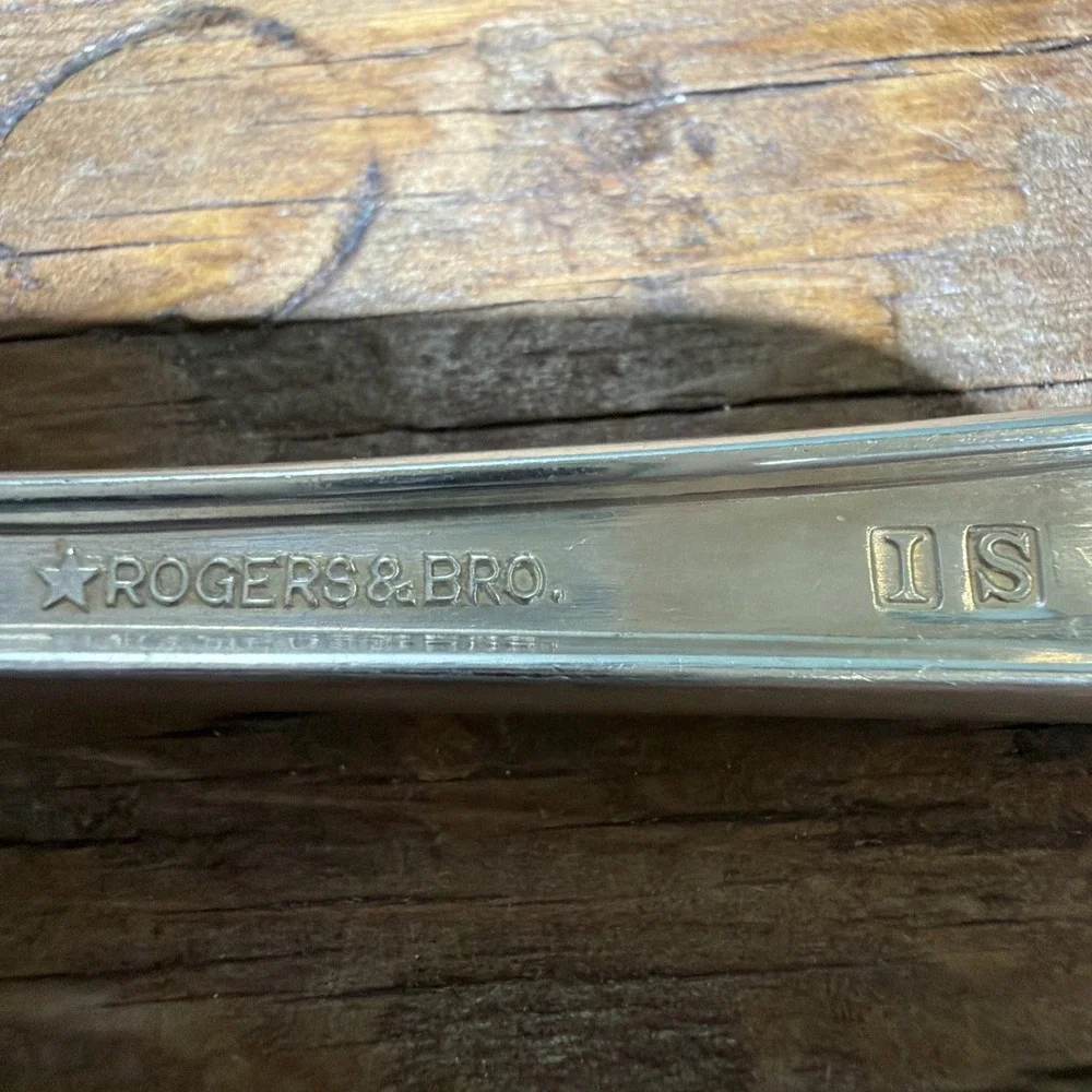 Rogers and Bros Silver Plate Serving Fork and Spoon Daybreak Elegant Lady Set 9